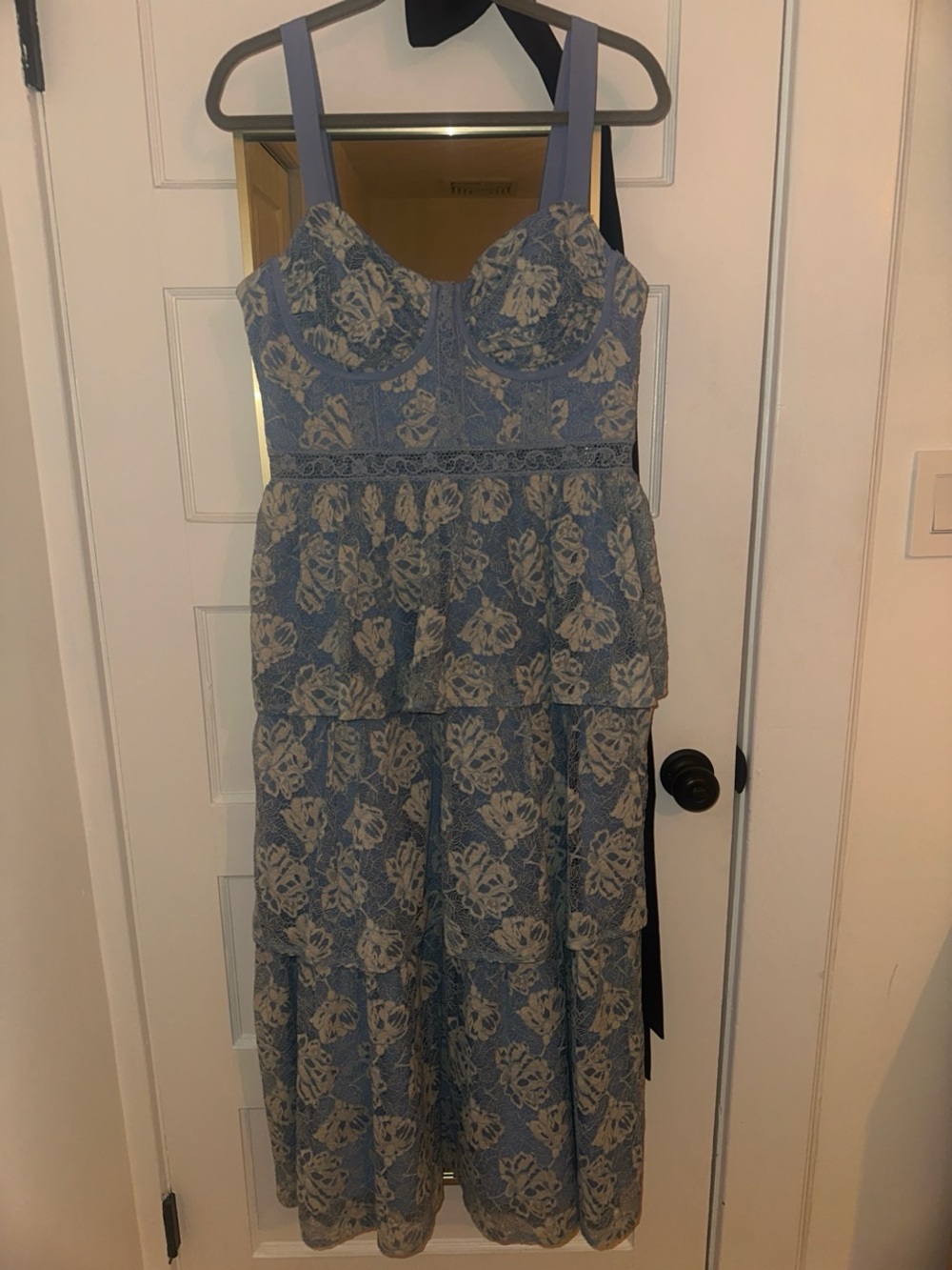 NWOT Au Lait Blue Lace Tiered Midi Dress